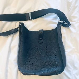 Authentic Hermès Evelyne Bag